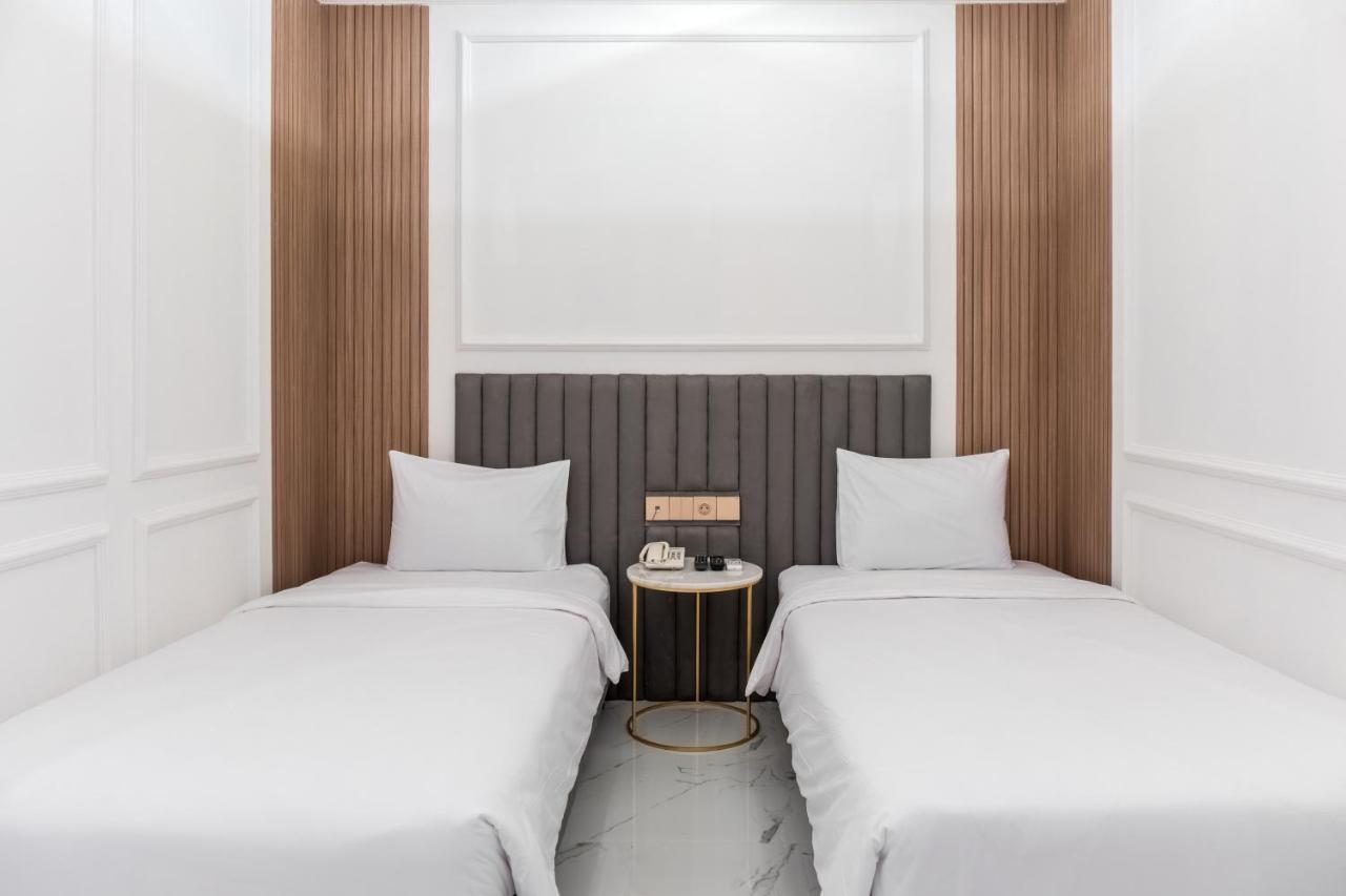 Kala Hotel Semarang Jomblang Εξωτερικό φωτογραφία