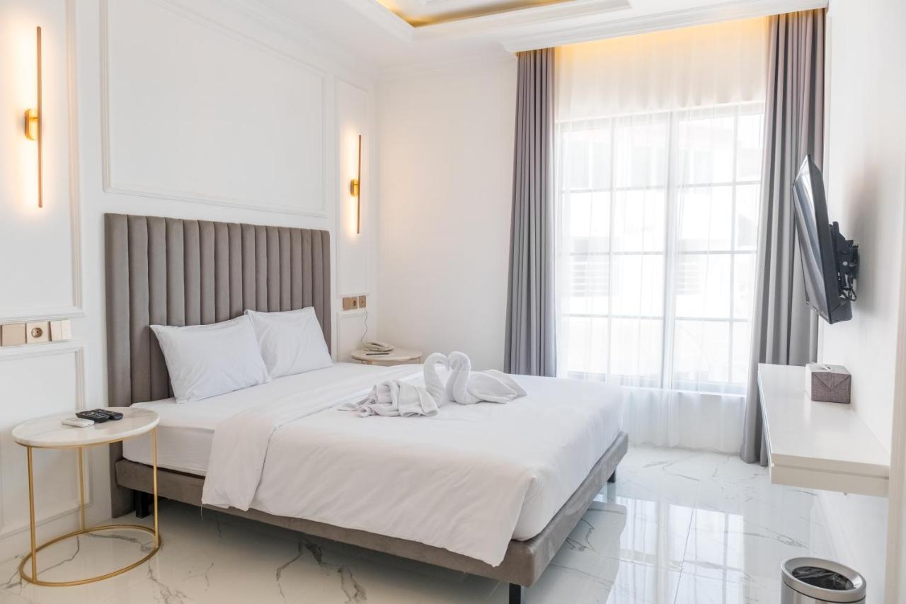 Kala Hotel Semarang Jomblang Εξωτερικό φωτογραφία