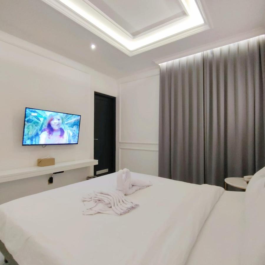 Kala Hotel Semarang Jomblang Εξωτερικό φωτογραφία