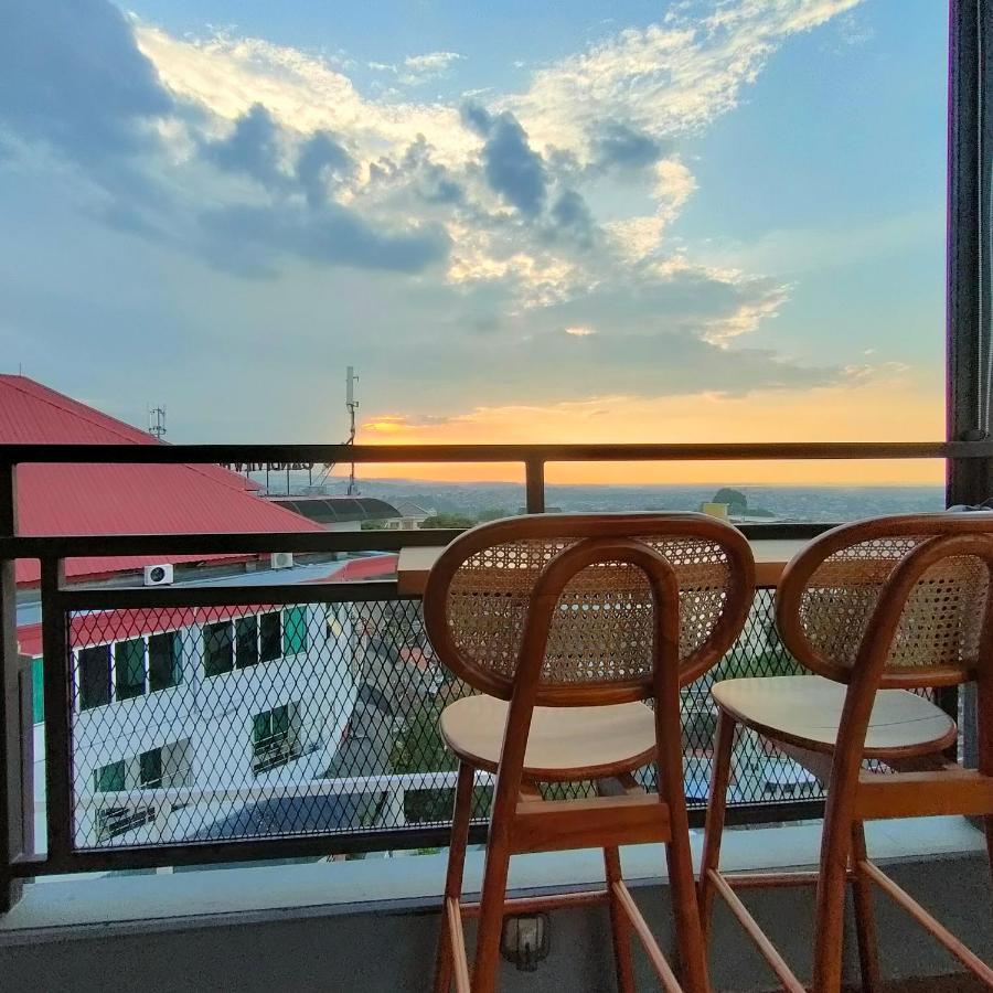 Kala Hotel Semarang Jomblang Εξωτερικό φωτογραφία
