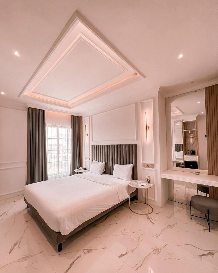 Kala Hotel Semarang Jomblang Εξωτερικό φωτογραφία